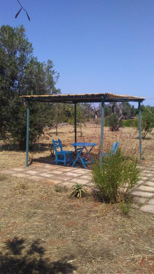 Trullo Contrada Stracca Guest House อัลลิสเต ภายนอก รูปภาพ