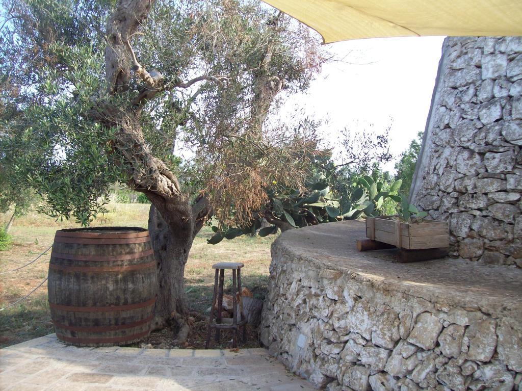 Trullo Contrada Stracca Guest House อัลลิสเต ภายนอก รูปภาพ