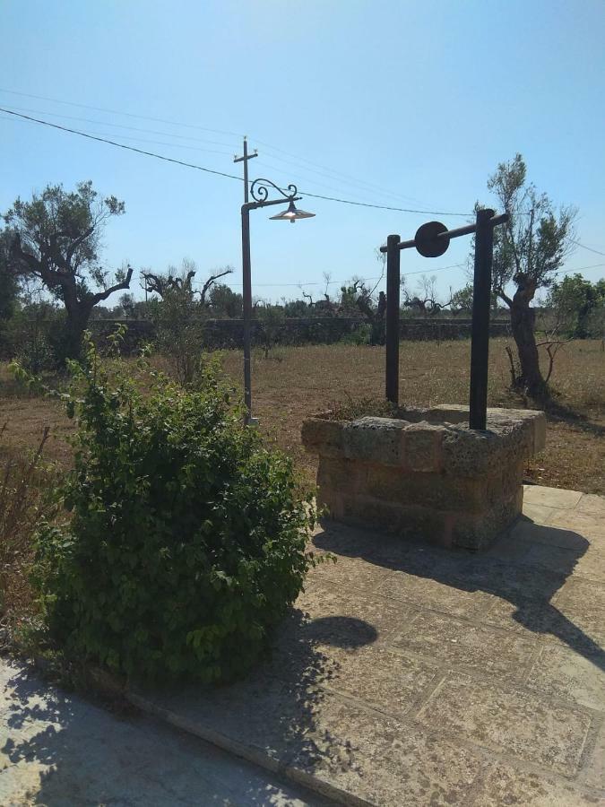 Trullo Contrada Stracca Guest House อัลลิสเต ภายนอก รูปภาพ